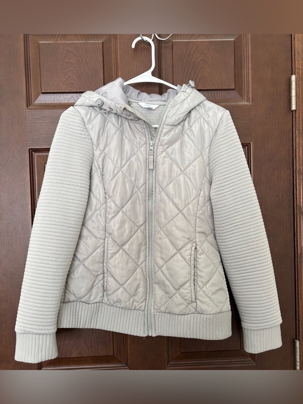 NWT Lt Gray Time and Tru Missy Quilted Ottoman Hooded Jacket for Women M 8-10 - Picture 3 of 8